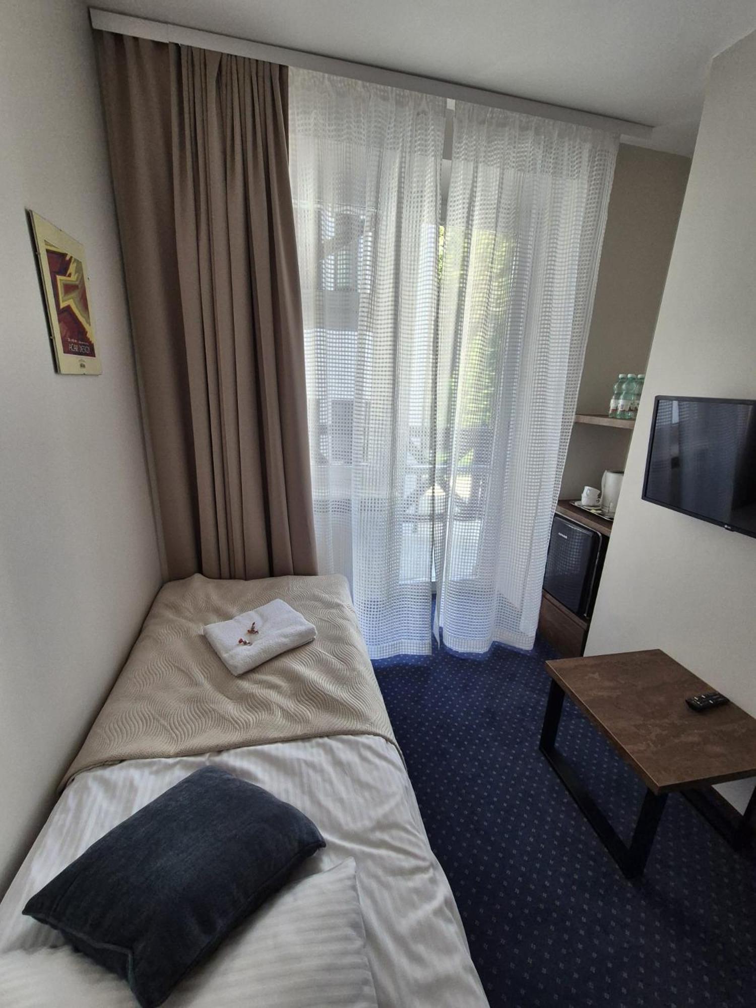 Ośrodek wypoczynkowy Familijny Ośrodek Wypoczynkowo - Rehabilitacyjny Zdrój